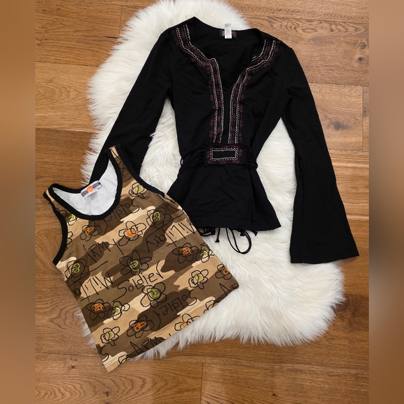 Weavers Tops - Vintage Boho Embroidered Black Long-Sleeve Top Set